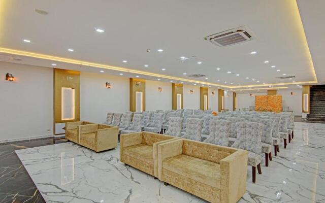 SG Grand by Treebo Hotels