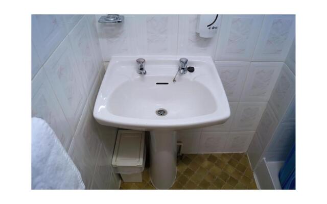 Bluewaters Hotel