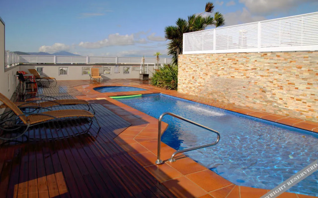 Best Western Plus Cairns Central Apartments