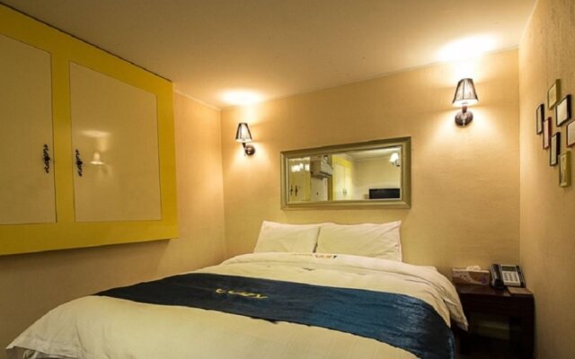 Hotel Cozy