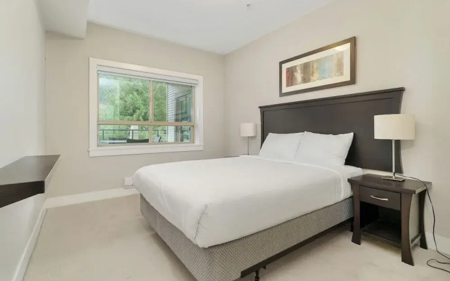 Opulent Oasis Exquisite 2Bedroom Retreat