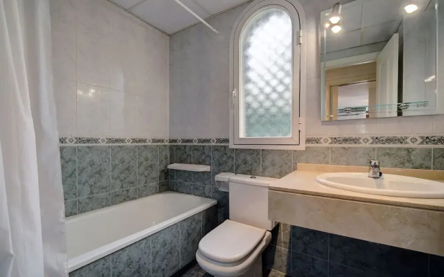 Ground Floor Apartment in Marbella