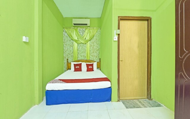 Haza Harmoni Guesthouse by OYO Rooms