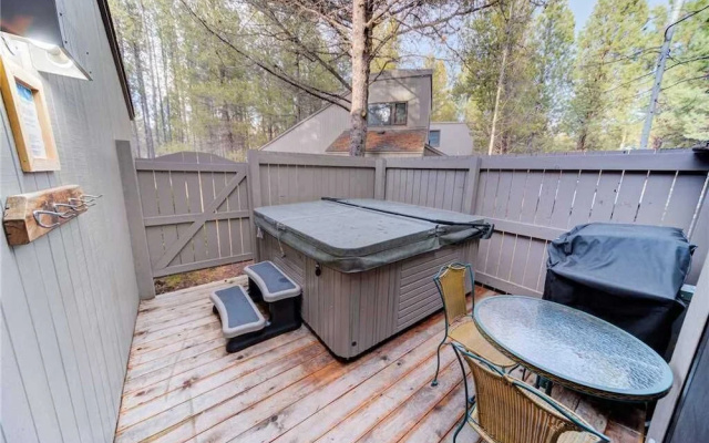 Meadow Private Vacation Home Condo 4