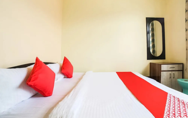 Muni ji Restaurant & Hotel by OYO Rooms