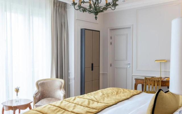 Premiere Classe Paris Ouest - Pont De Suresnes