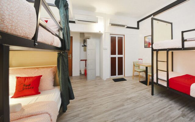 ZEN Hostel Aljunied