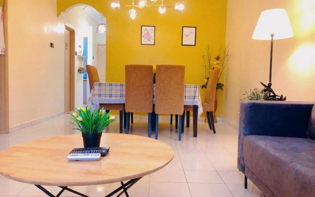 101 Sky Mirror Homestay