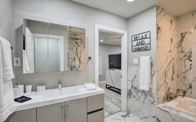 Collins Family-friendly Texas Home With Private Pool