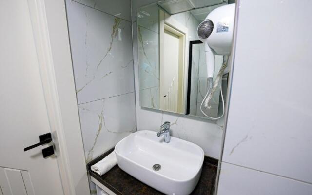 Mitra Otel
