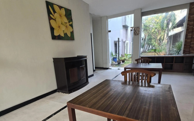 N2 Hotel Gunung Sahari