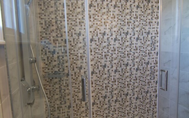 Loggos view apartments