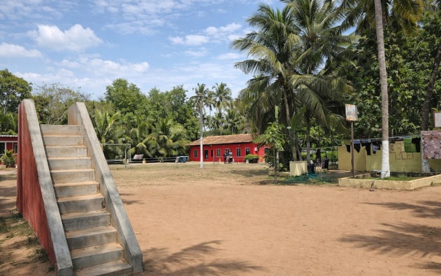 Manan's Beach Resort