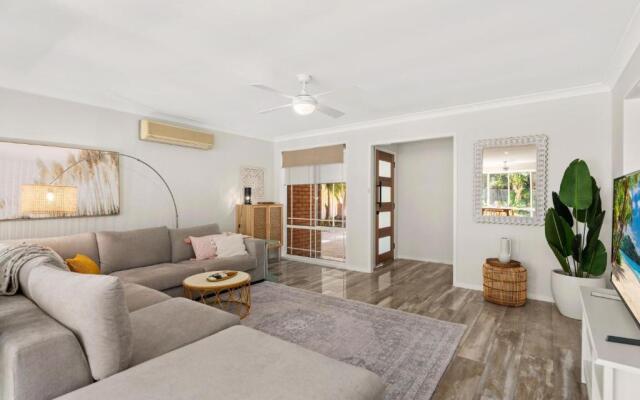 Sandy Point Road 114 Corlette