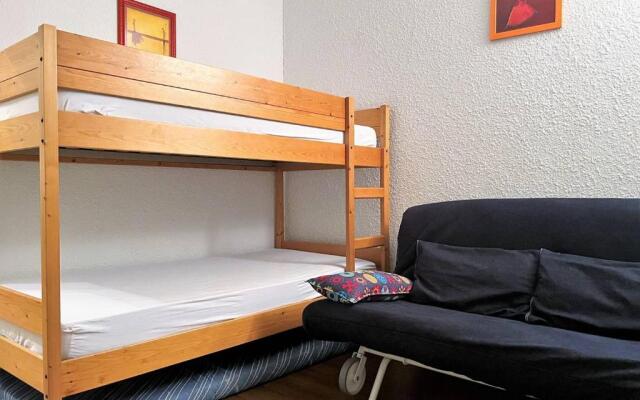 Appartement Bormes-les-Mimosas, 2 pièces, 6 personnes - FR-1-251-211