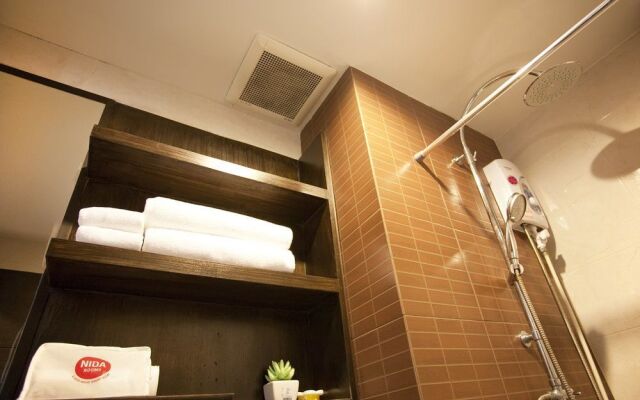 曼谷翁聿30号车站奈达酒店(Nida Rooms on Nut 30 Terminal)