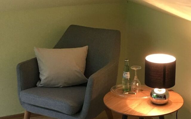Hotel am Flugplatz B&B