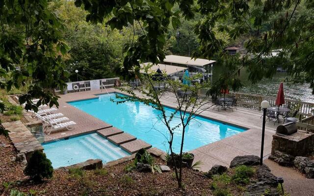 Pines At Treetop Condominiums Timeshare