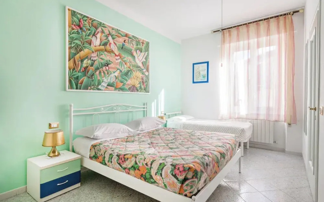 Lia Rooms 2