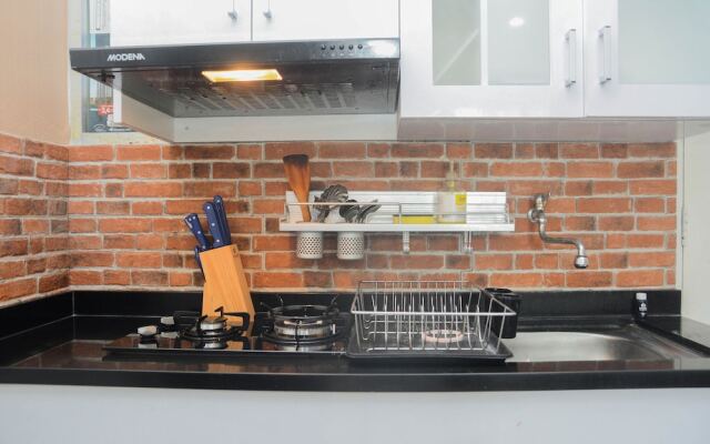 Cozy Room 1BR Gray Tower Sentra Timur Apartment