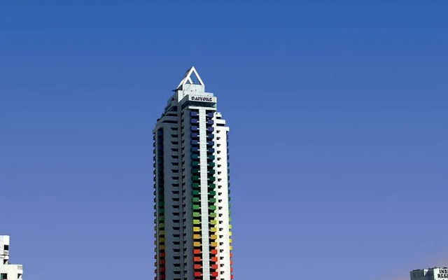 Baiyoke Suite Hostel