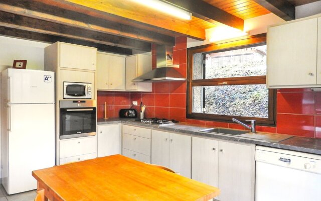 Charming Chalet in Champagny-en-Vanoise near Paradiski Ski Area