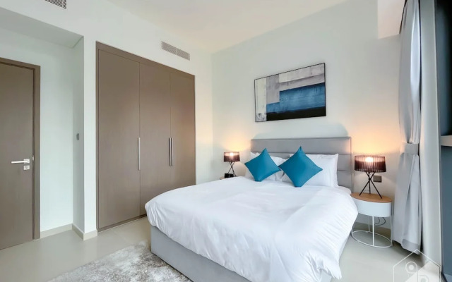 Luxurious 1B With Breathtaking Views Downtown