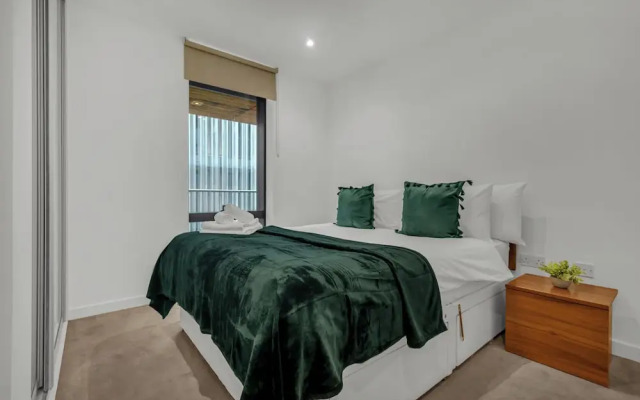 Deluxe 1 Bedroom Apartment in City Road