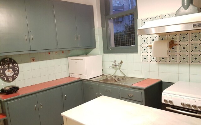 Erra - Aegean - Neoclassical - Athens Center,200m²,5 BD,2.5 BATH