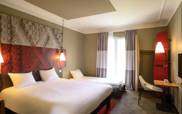 Ibis Paris Tour Montparnasse 15Ème