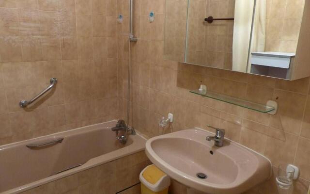 Appartement Le Lavandou, 2 pièces, 4 personnes - FR-1-308-127