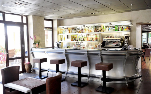 Logis Central Hôtel & Spa