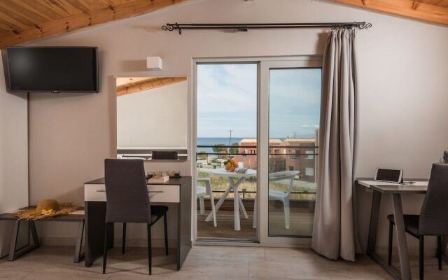 Oliva Beach Studios & Apartments