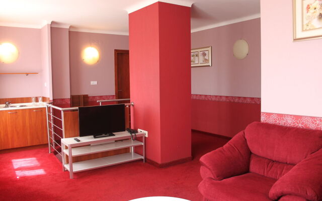 Light Hotel
