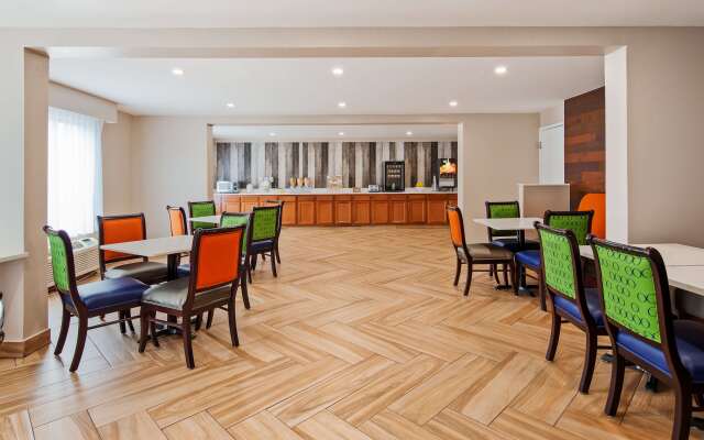 SureStay Hotel by Best Western Florence