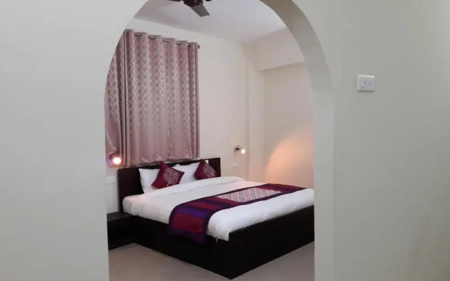 Hotel Avlokan - Near Kainchi Dham Mandir