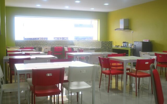 One Station Hotel