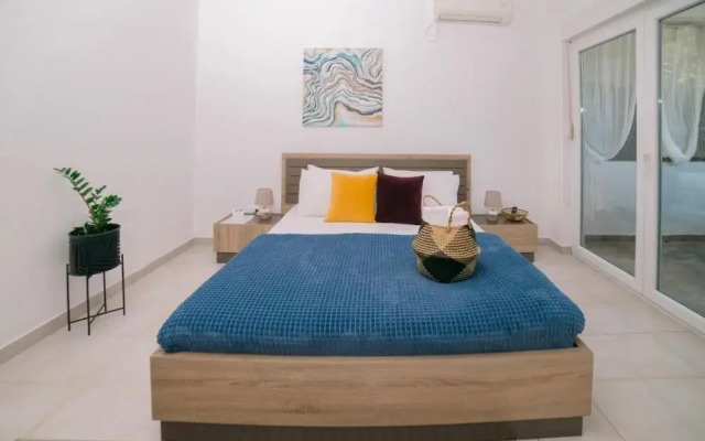Room in Studio - Studio With Balcony and Sea View