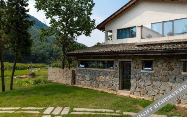 Purling Hills Guesthouse