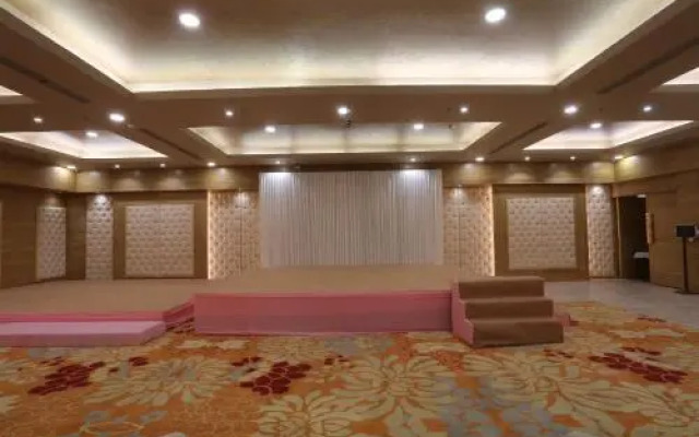 Ymca International Centre Hotel