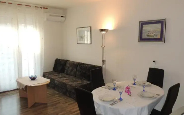 Apartment Ariana