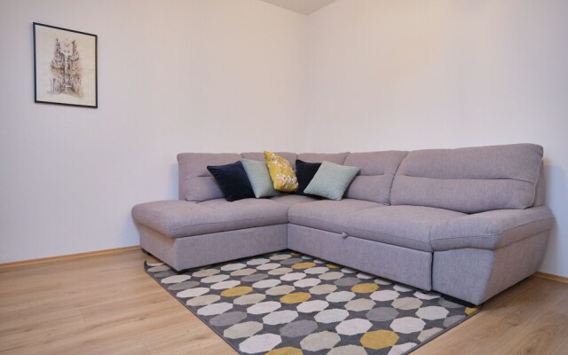 Bacci Central 2-Bedroom Apartment
