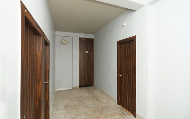 OYO 35873 Durbar Guest House