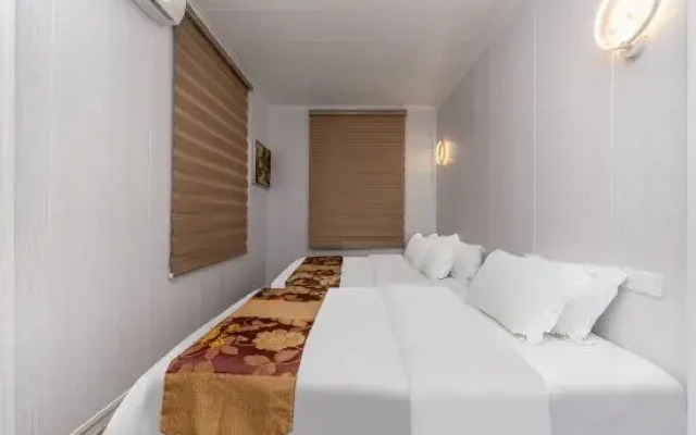 Bright Moon Inn (Shenzhen No. 2 Branch)