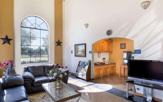 Rodeway Inn & Suites Humble, TX