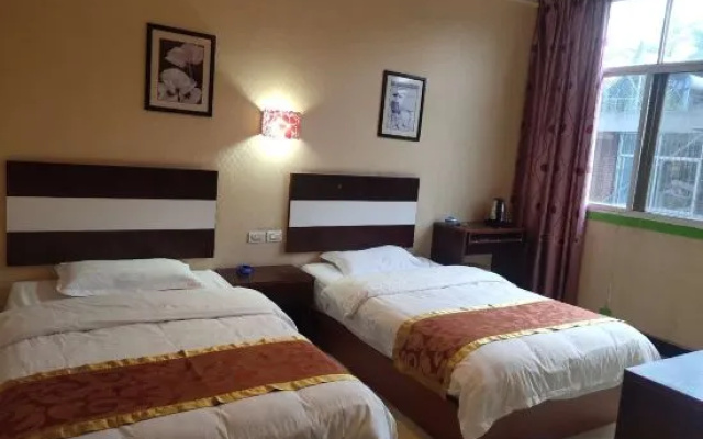 Zhaotong Qunhang Hotel – Guest Rooms – Zhaotong