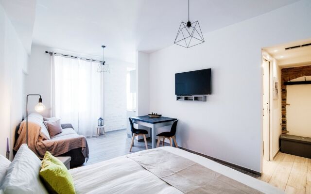 MyHomeInComo - S&O Apartment