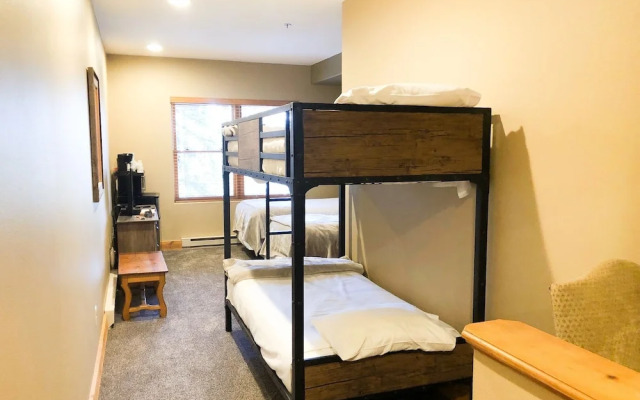 Bear Creek Lodge 301c 1 Bedroom Hotel Room