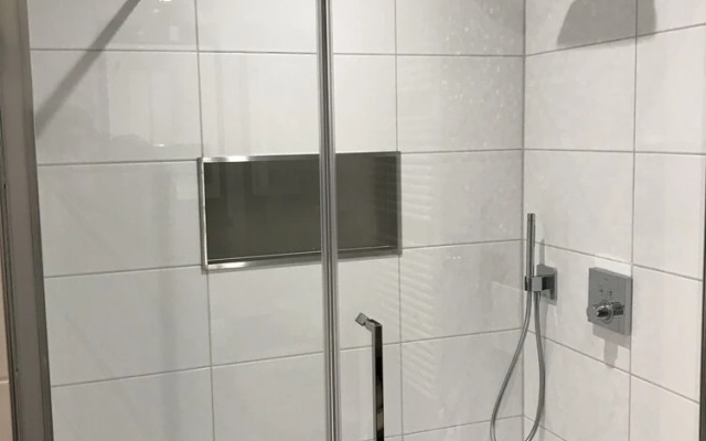 Rivers Hotel & Restaurant