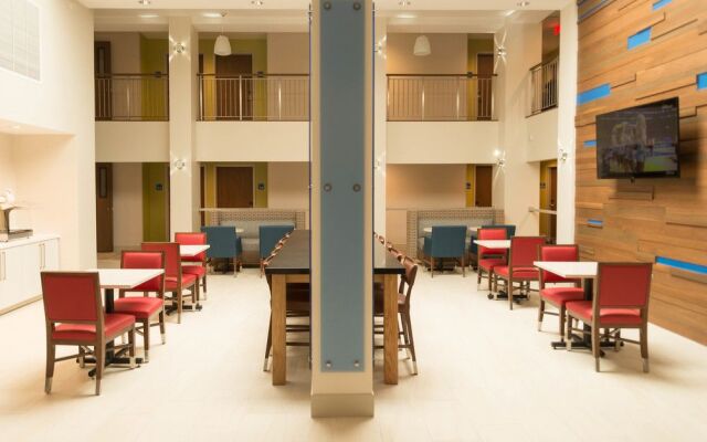 Holiday Inn Express West Los Angeles-Santa Monica